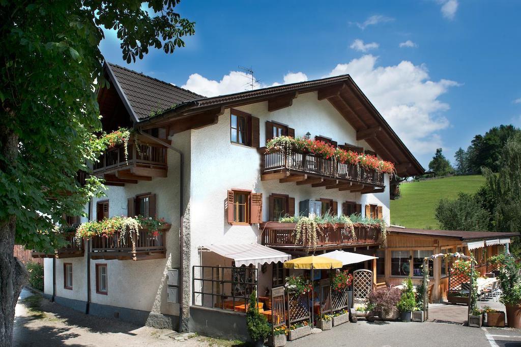 Gasthof Zum Schlern فِيي المظهر الخارجي الصورة