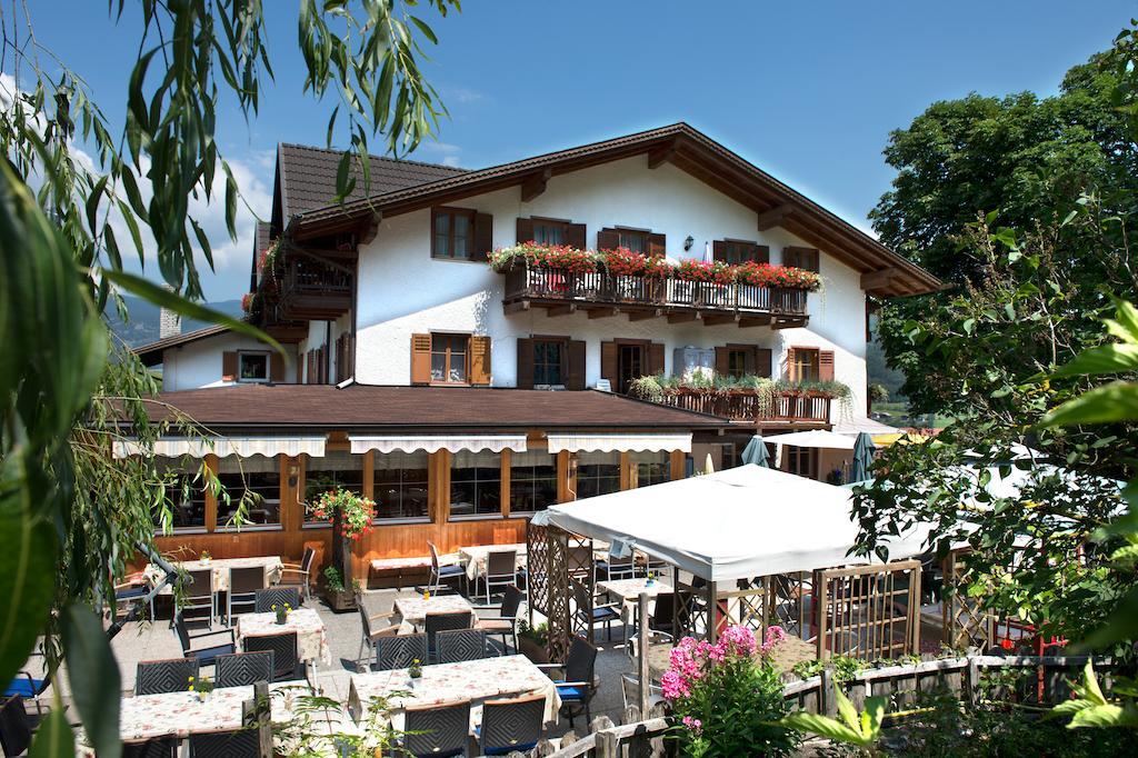 Gasthof Zum Schlern فِيي المظهر الخارجي الصورة